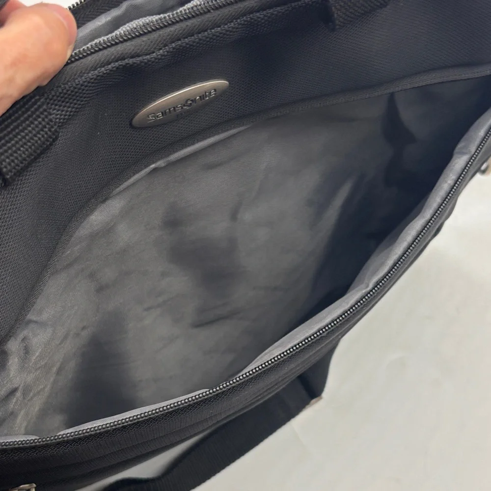 Samsonite Black Laptop Bag for Men TOT8807